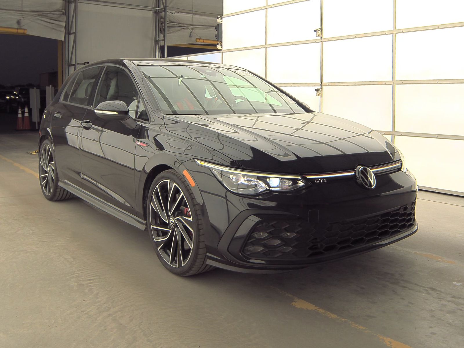 2022 Volkswagen Golf GTI Performance FWD