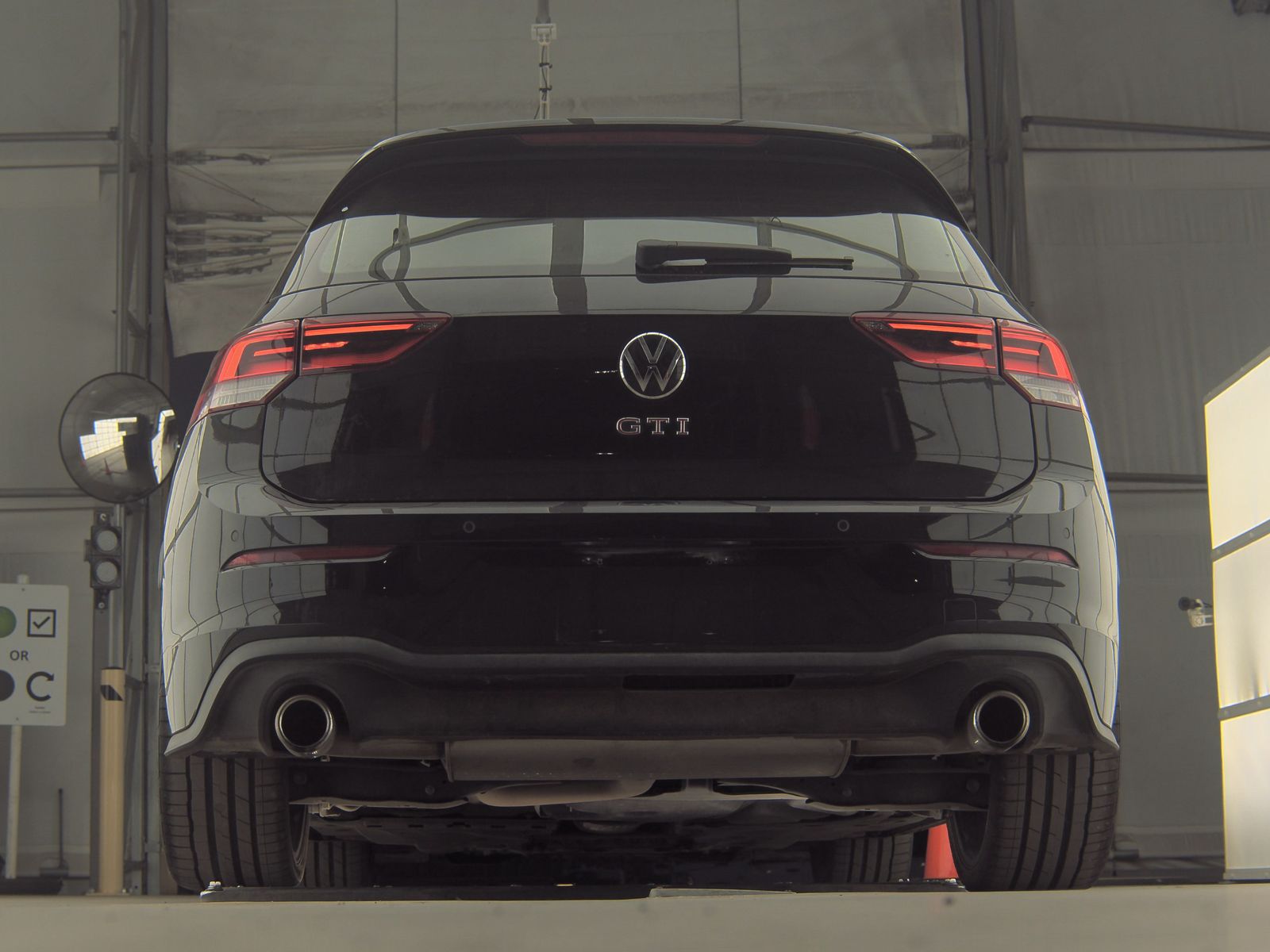 2022 Volkswagen Golf GTI Performance FWD