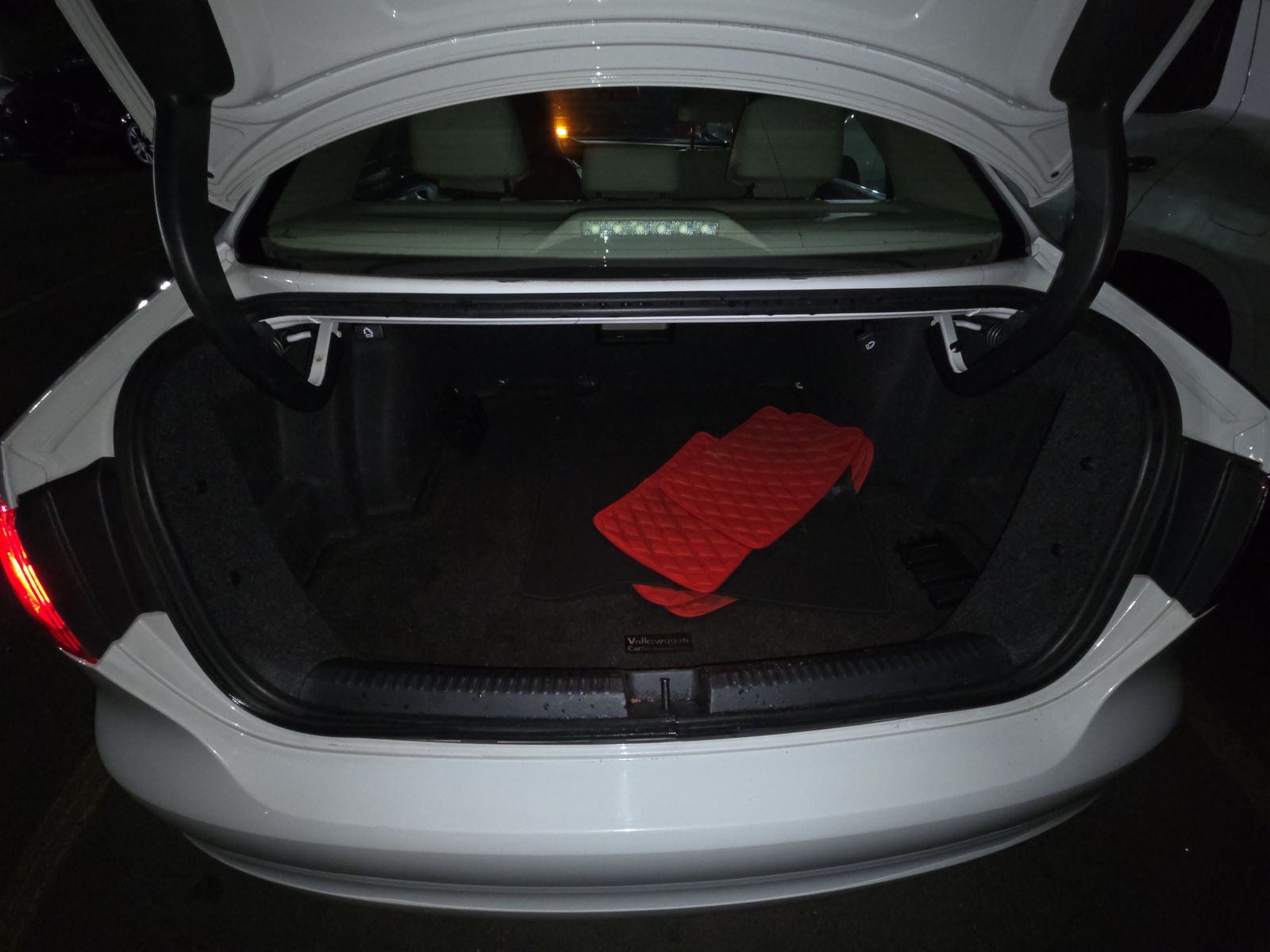 2014 Volkswagen Jetta 2.0L TDI FWD