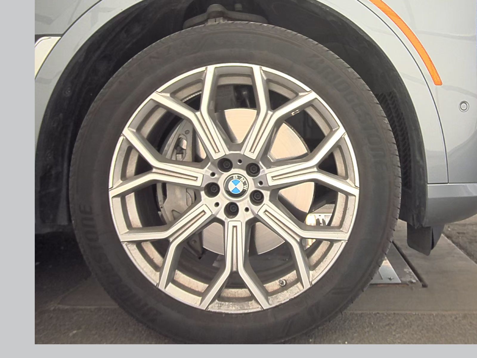 2025 BMW X7 xDrive40i AWD