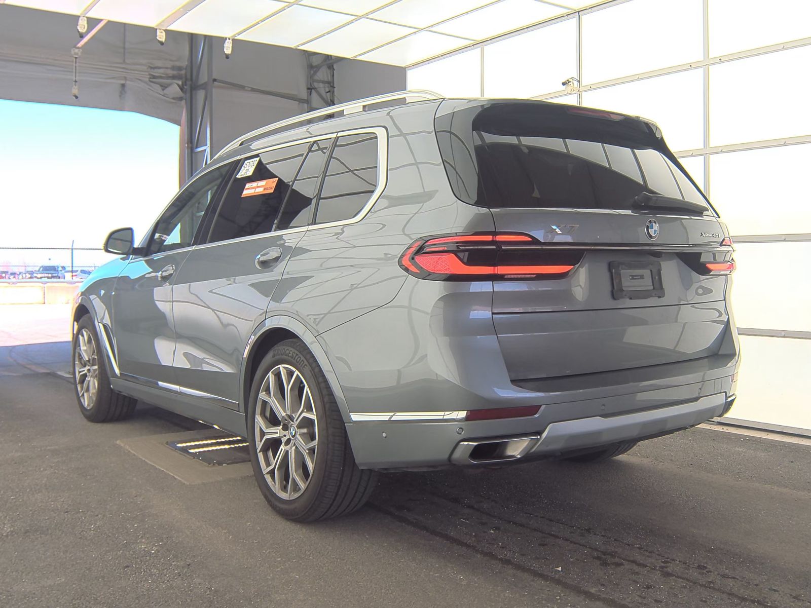 2025 BMW X7 xDrive40i AWD