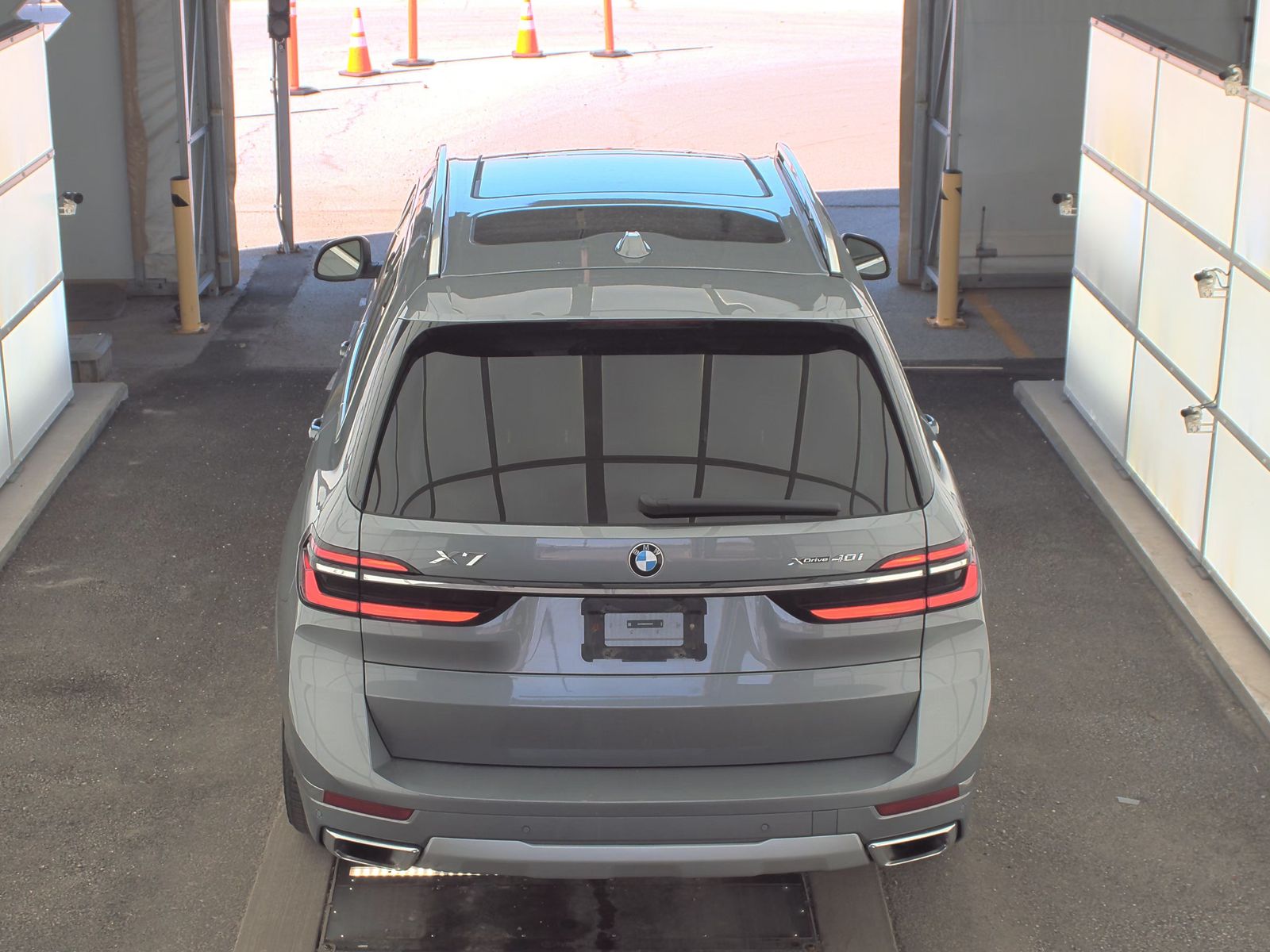 2025 BMW X7 xDrive40i AWD