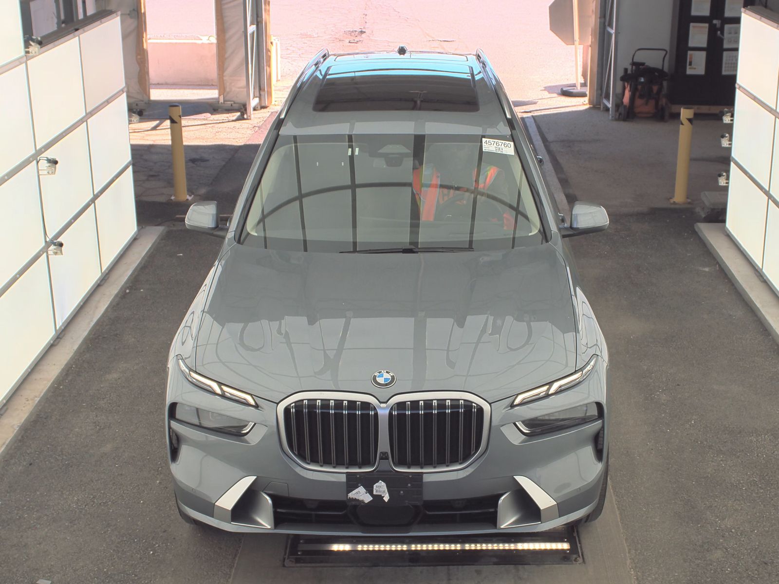 2025 BMW X7 xDrive40i AWD