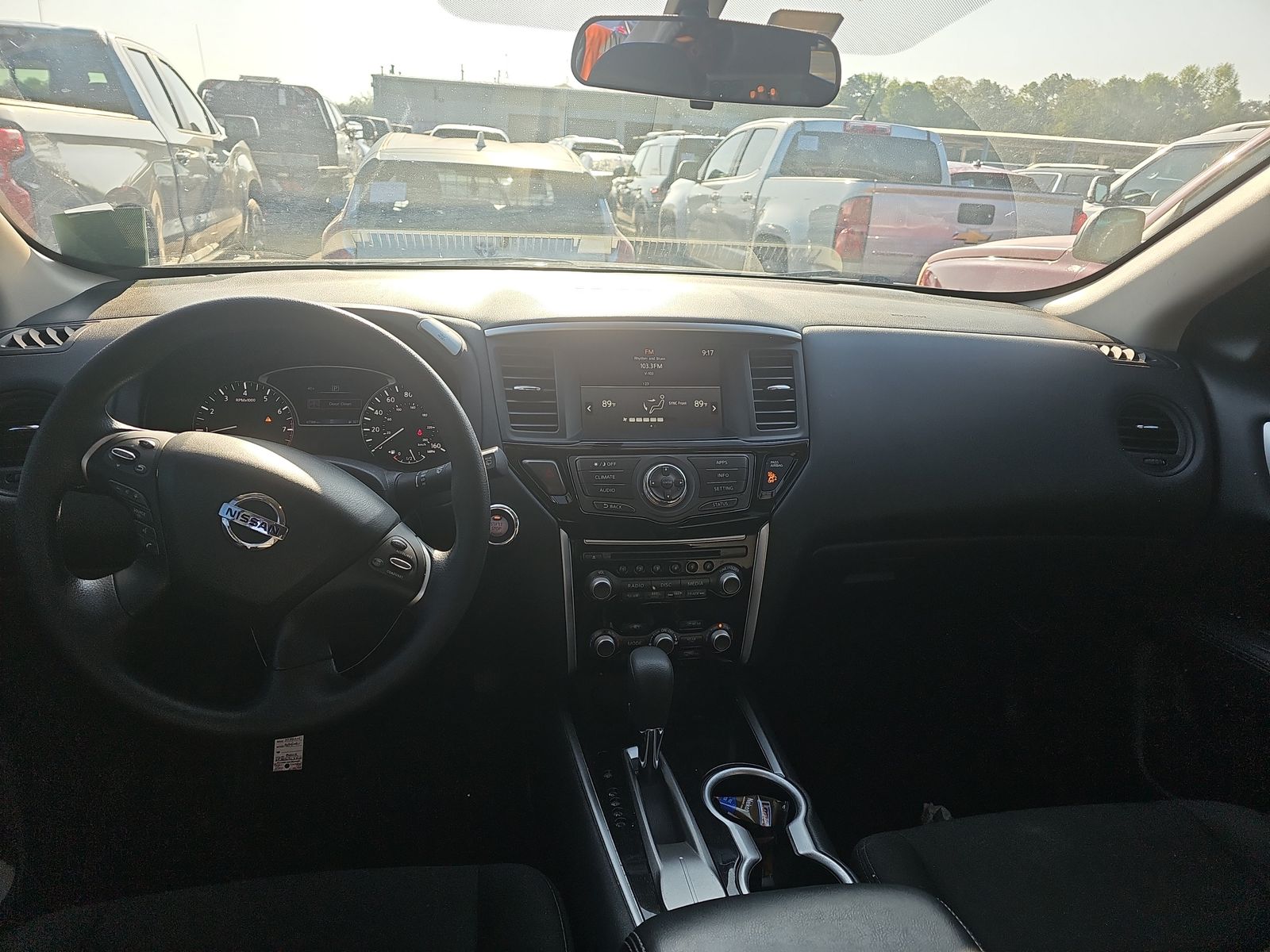 2020 Nissan Pathfinder S FWD