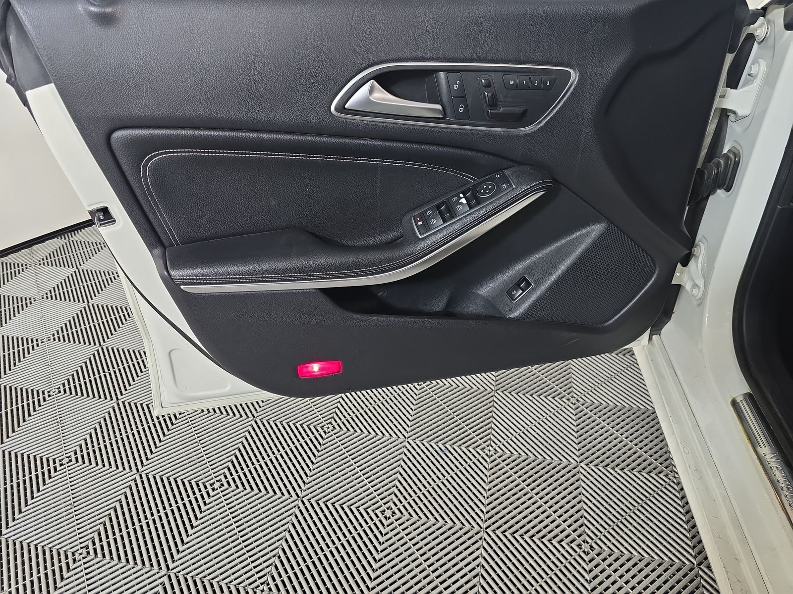 2015 Mercedes-Benz CLA CLA 250 FWD