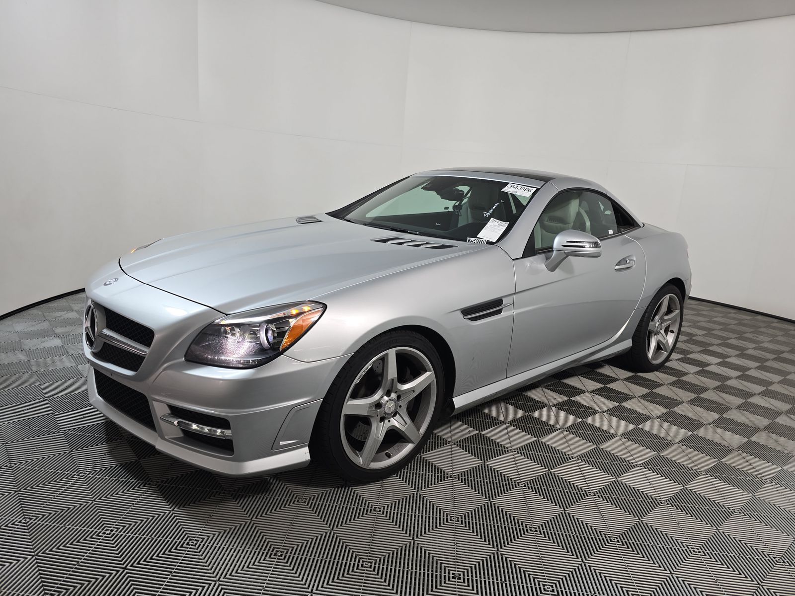 Авто з сша Mercedes-Benz SLK-Class