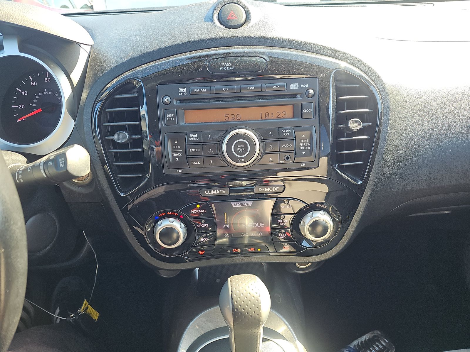2014 Nissan JUKE SV FWD