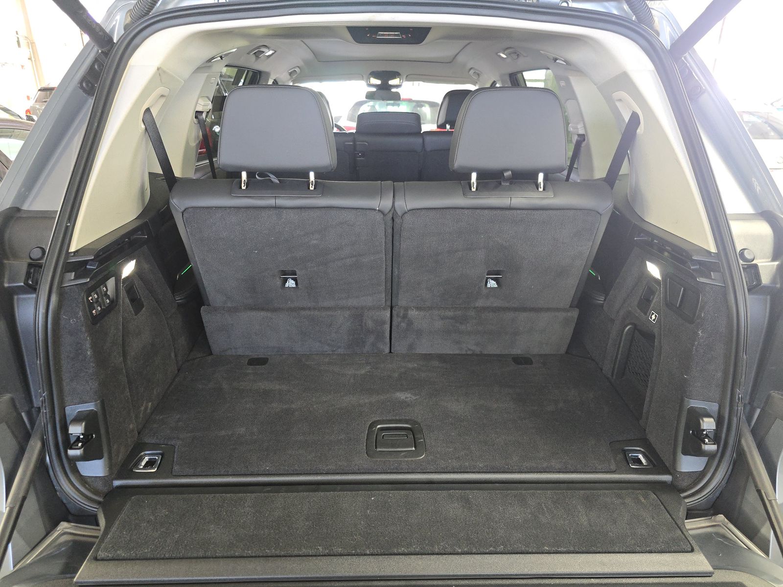 2025 BMW X7 xDrive40i AWD