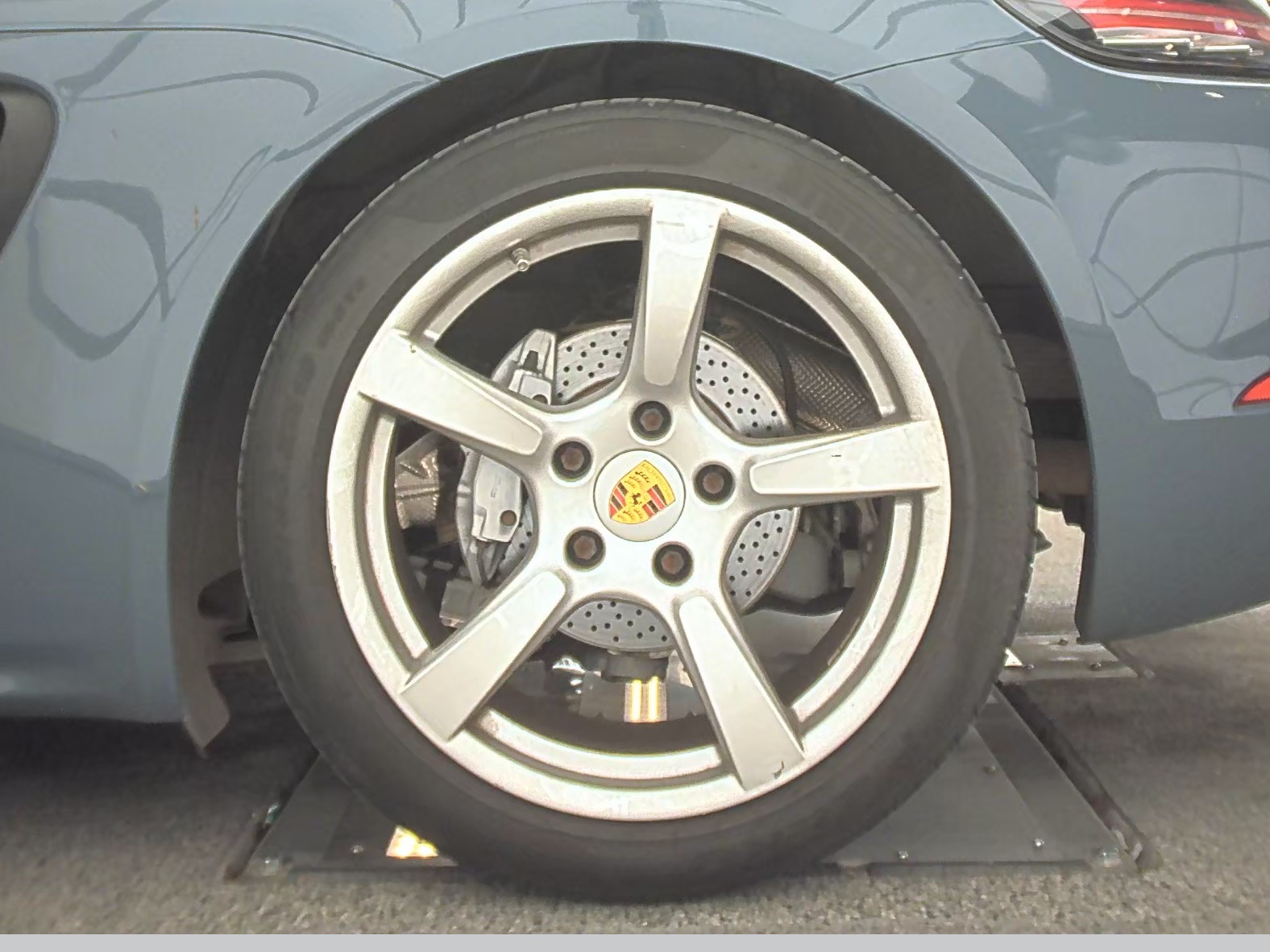 2017 Porsche 718 Cayman Base RWD
