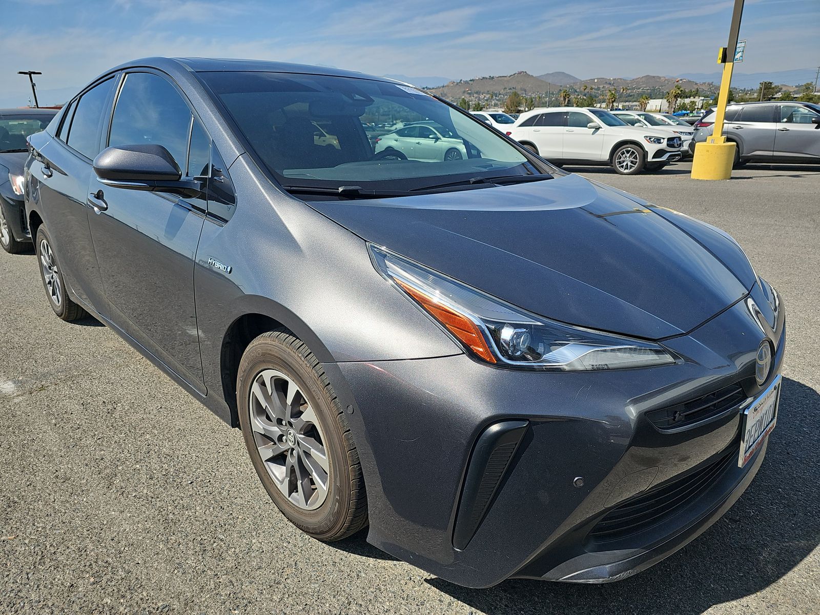 2019 Toyota Prius XLE FWD