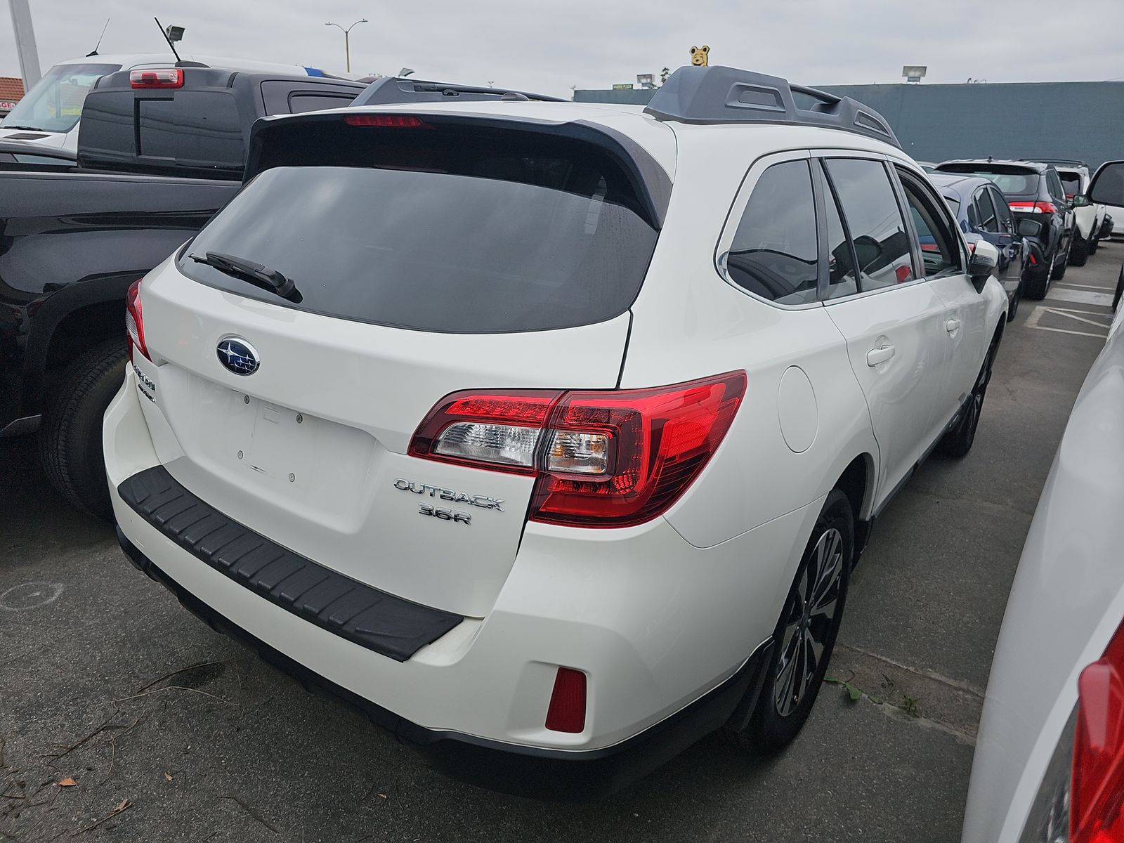 2015 Subaru Outback 3.6R Limited AWD