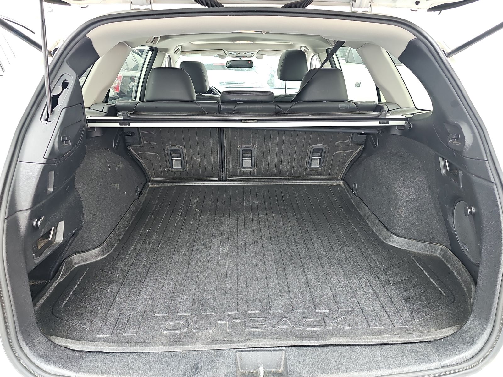 2015 Subaru Outback 3.6R Limited AWD