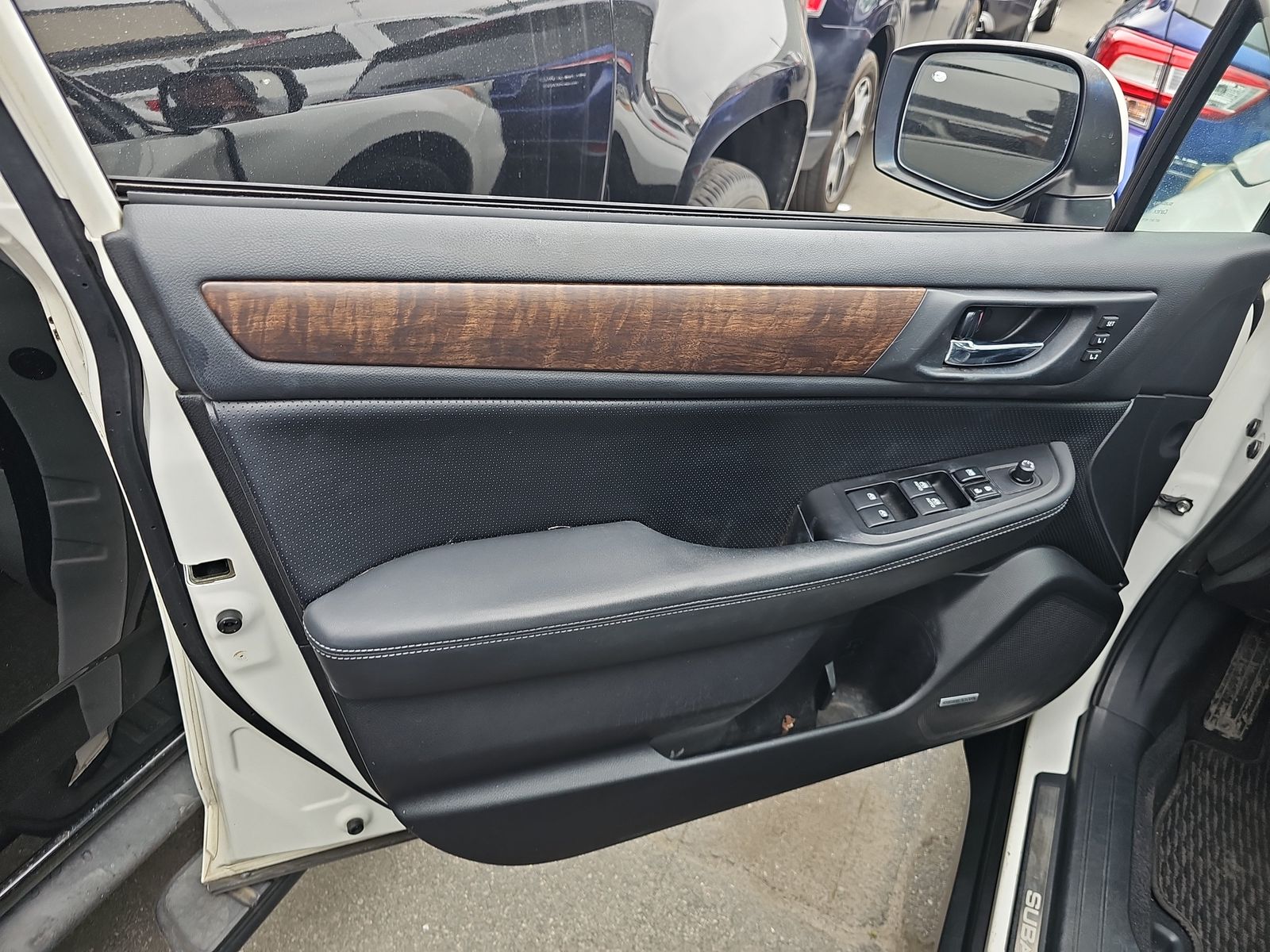 2015 Subaru Outback 3.6R Limited AWD