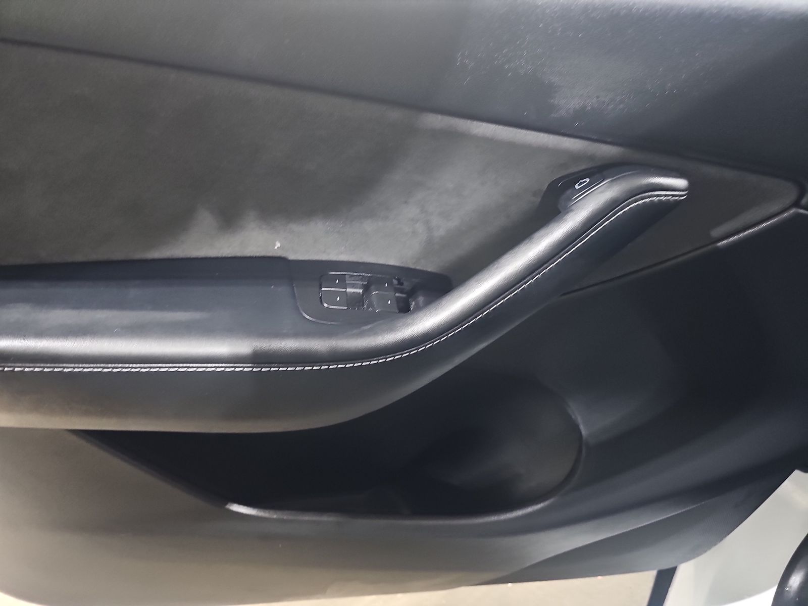 2022 Tesla Model Y Long Range AWD