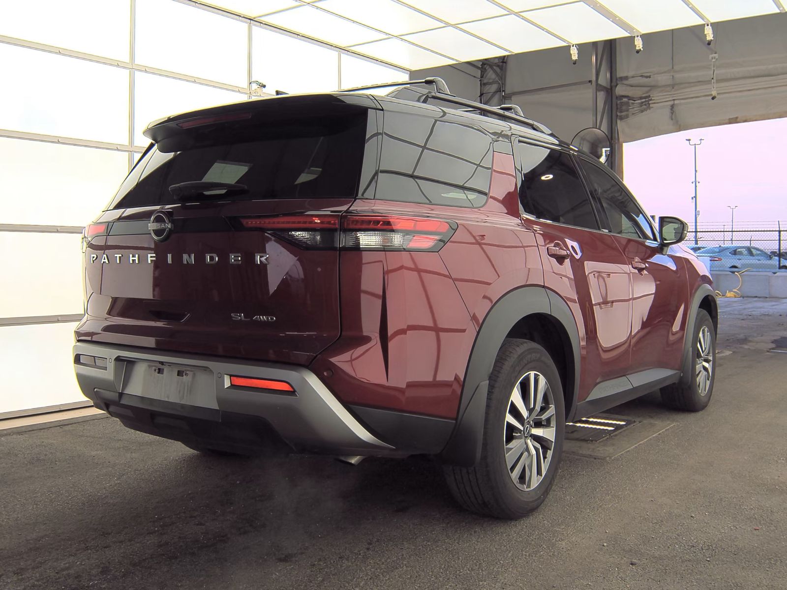 2022 Nissan Pathfinder SL AWD