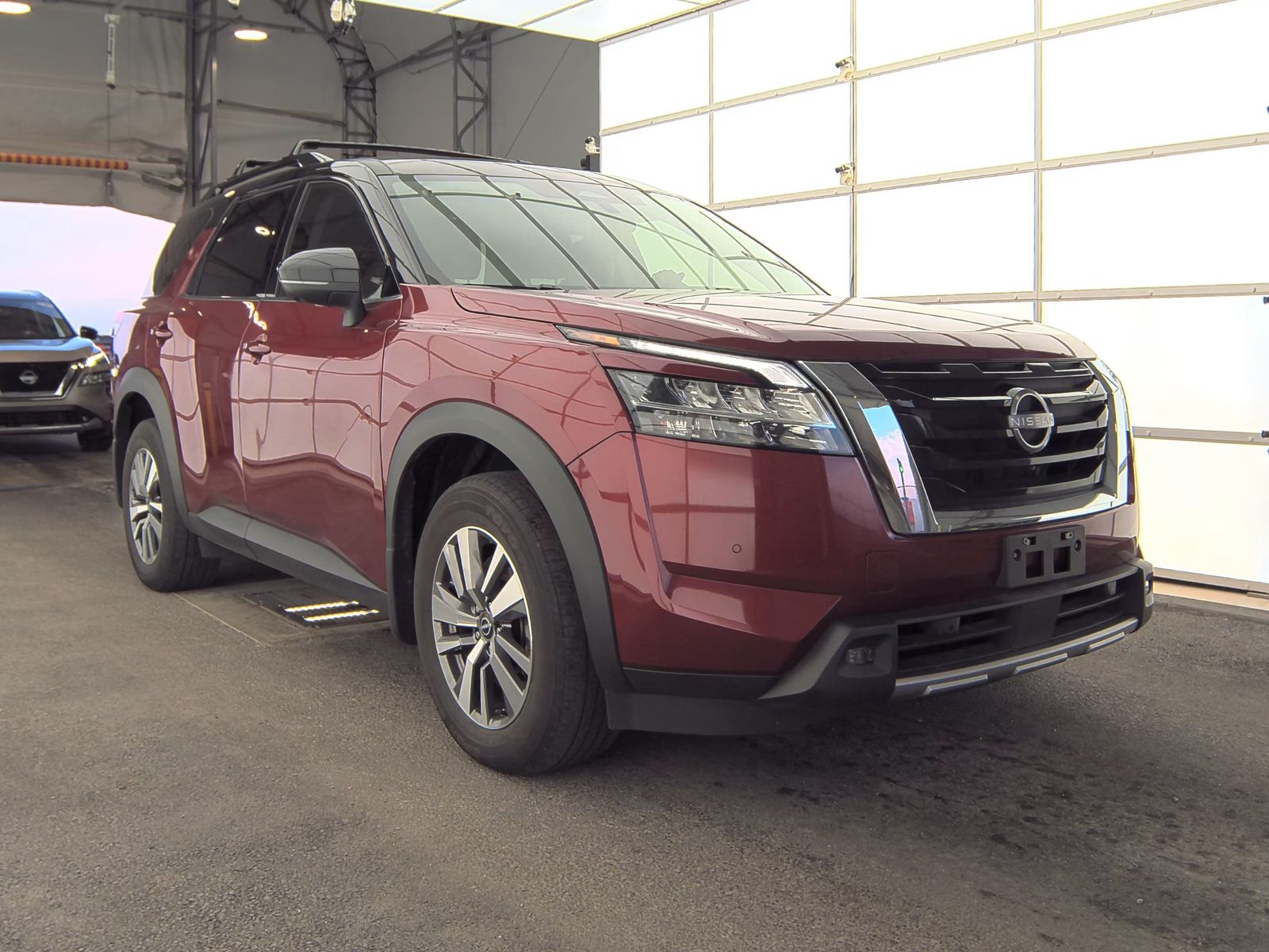 2022 Nissan Pathfinder SL AWD