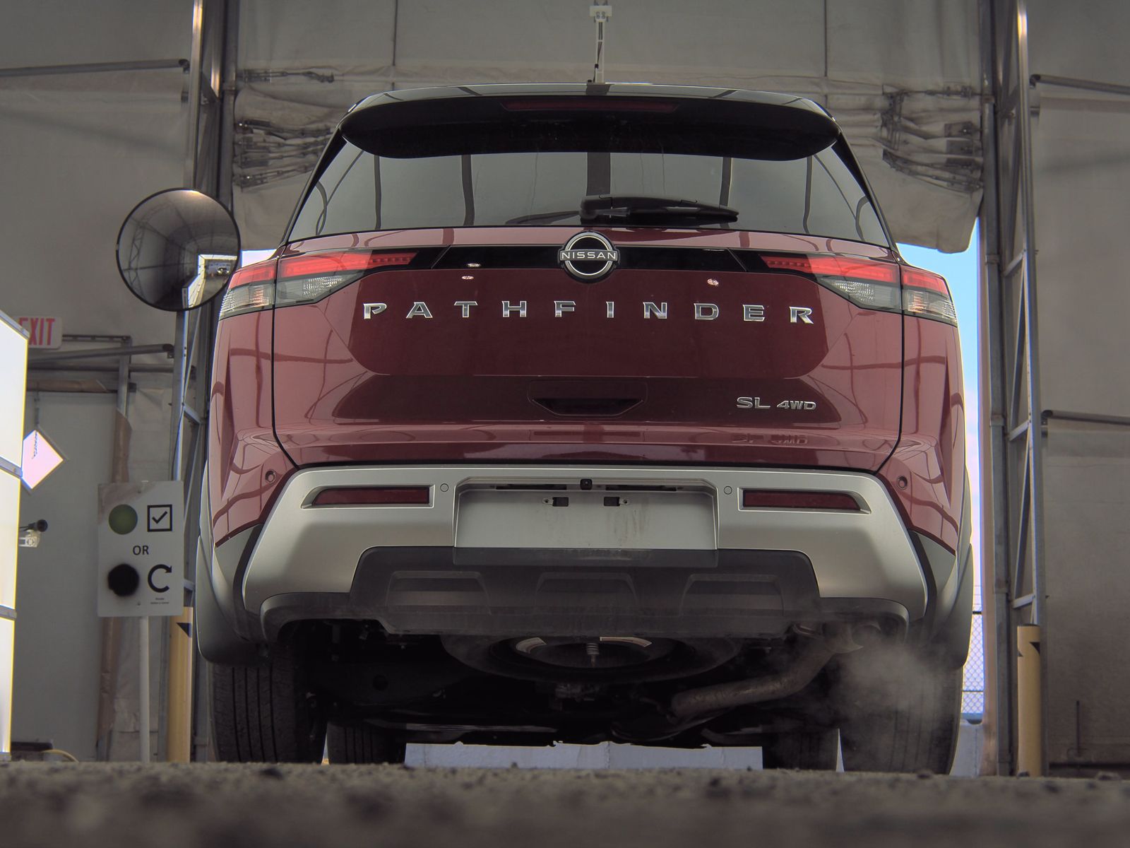 2022 Nissan Pathfinder SL AWD