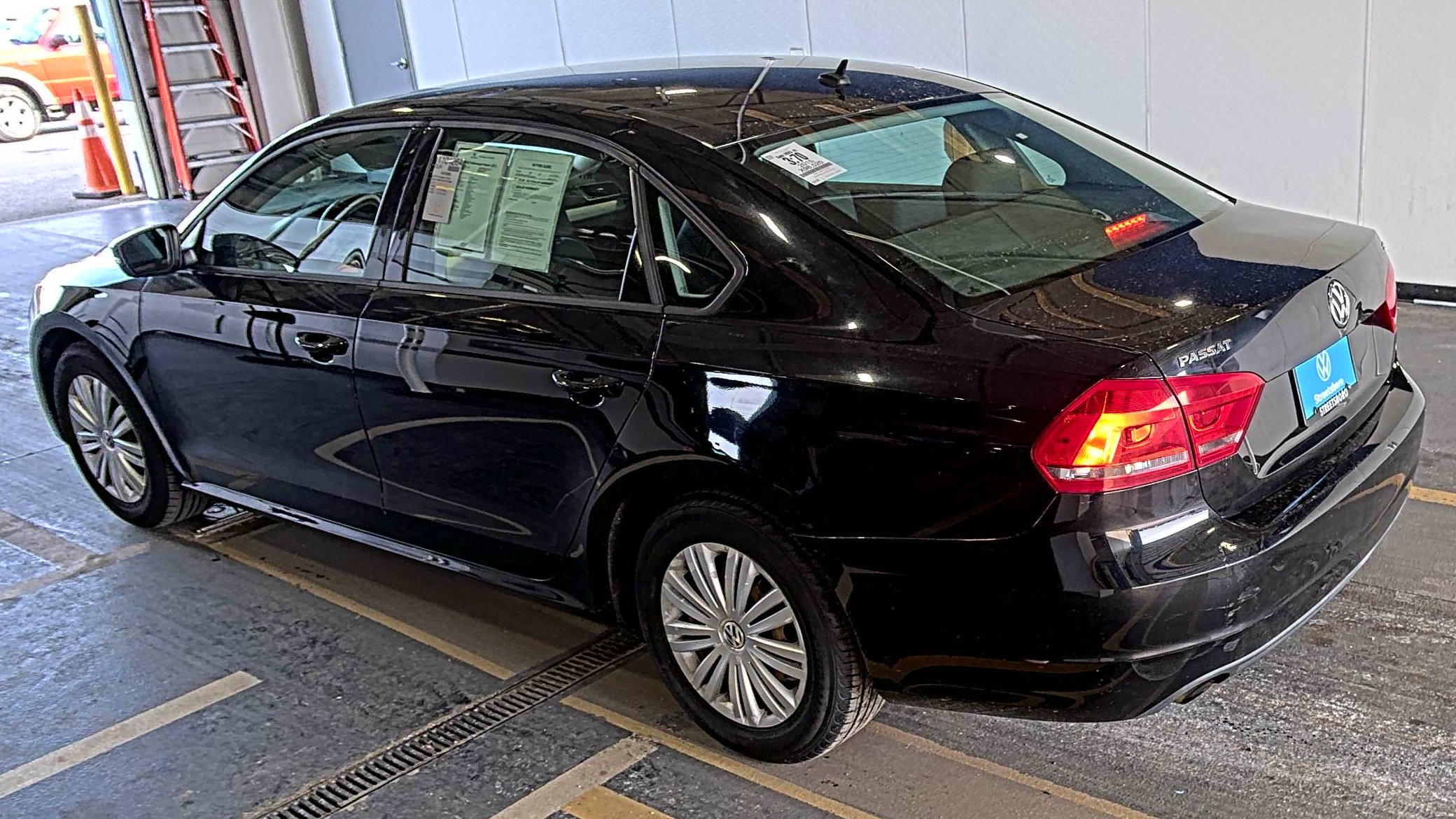 2015 Volkswagen Passat 1.8T S FWD