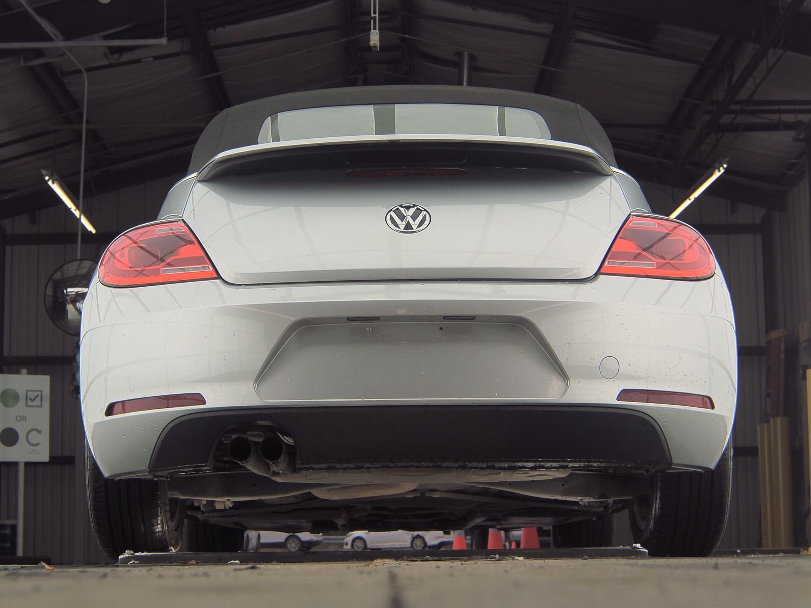 2015 Volkswagen Beetle 1.8T FWD