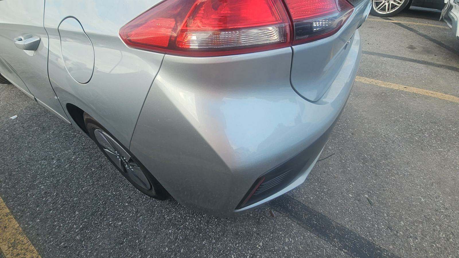 2020 Hyundai Ioniq Hybrid SE FWD