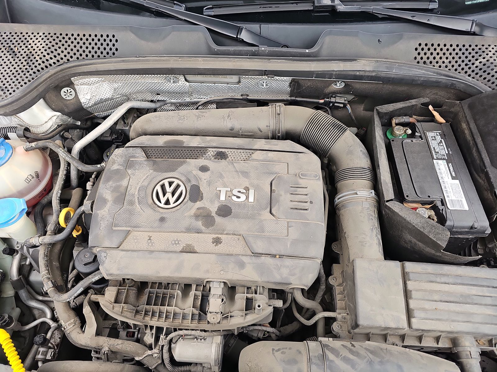 2015 Volkswagen Beetle 1.8T FWD