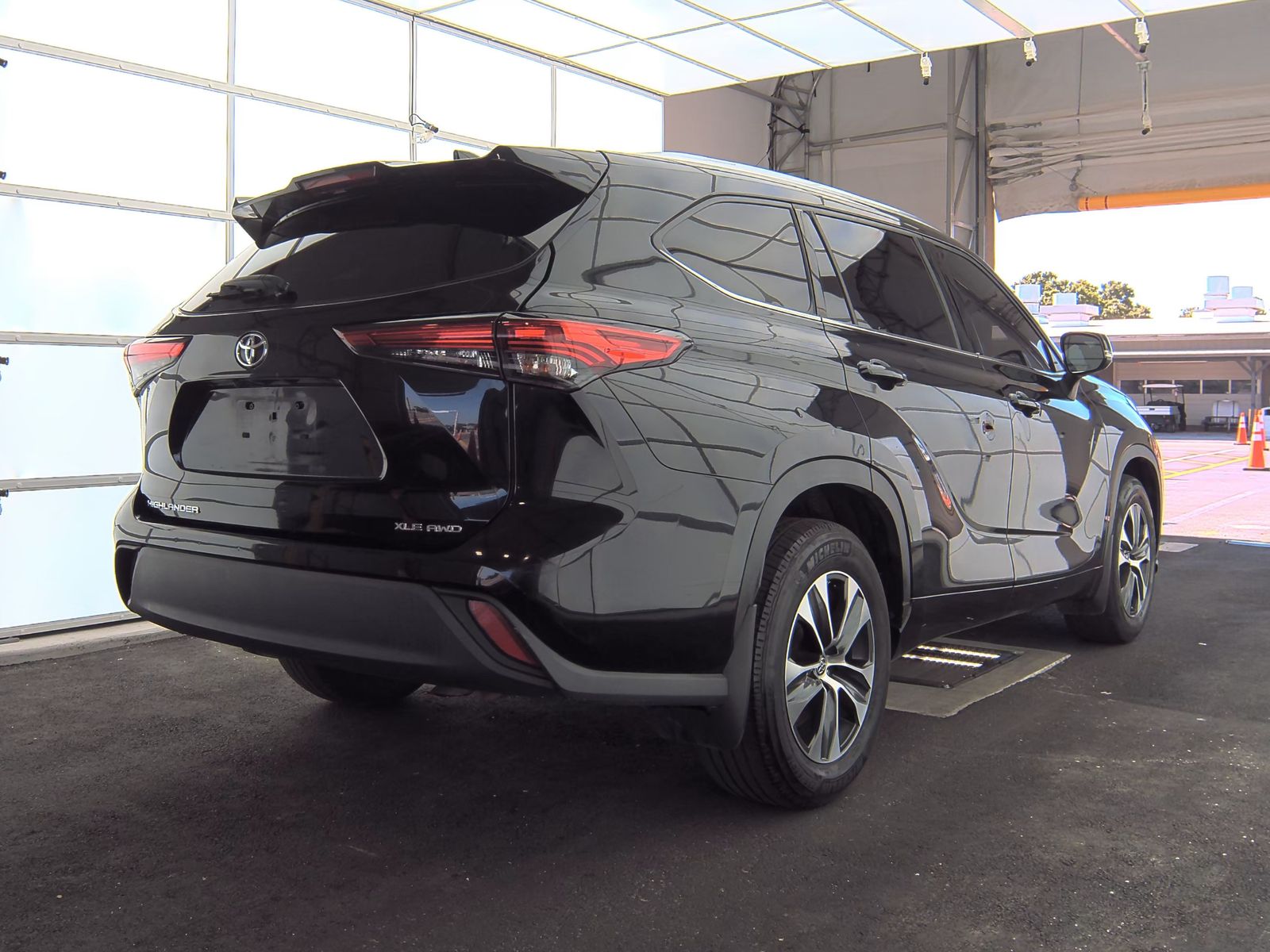 2021 Toyota Highlander XLE AWD