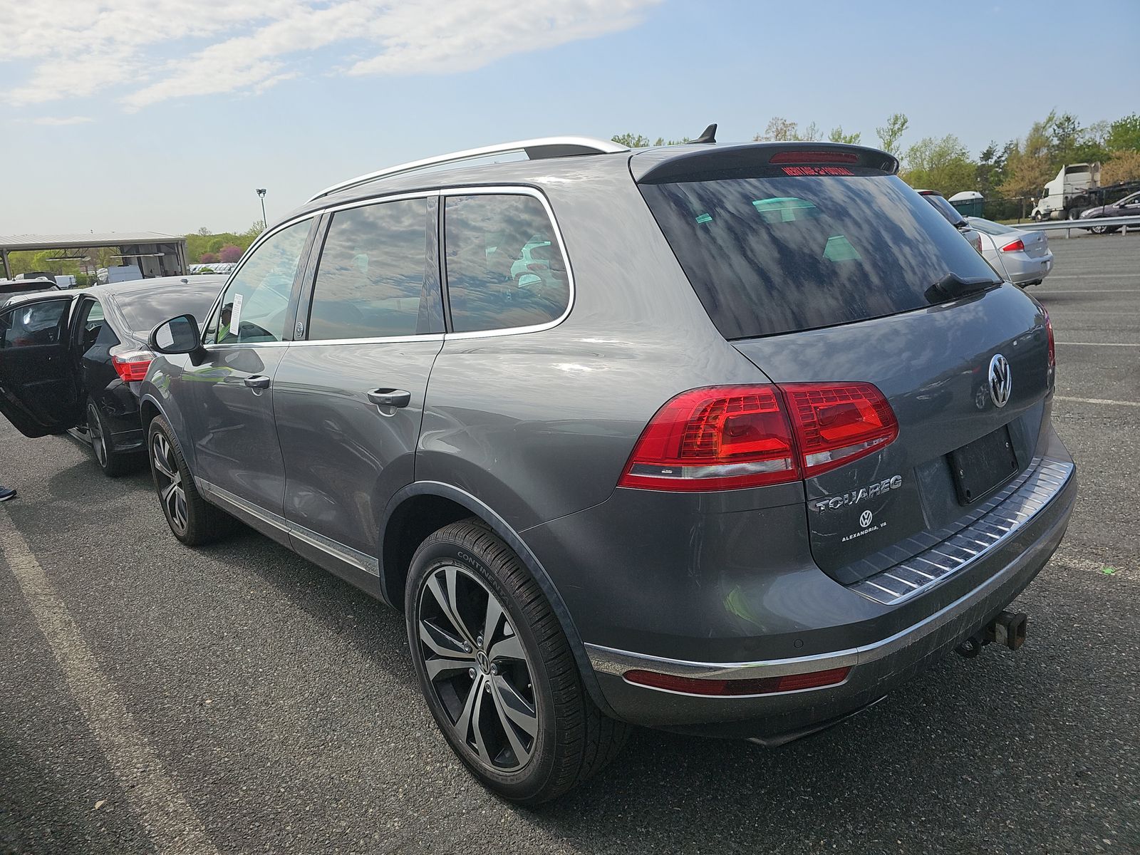 2017 Volkswagen Touareg 3.6L Wolfsburg Edition AWD