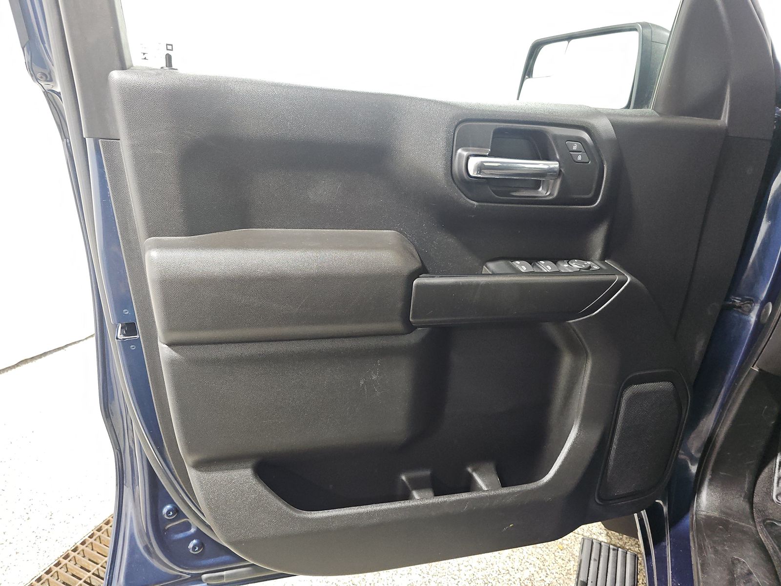 2022 Chevrolet Silverado 1500 LTD Custom AWD