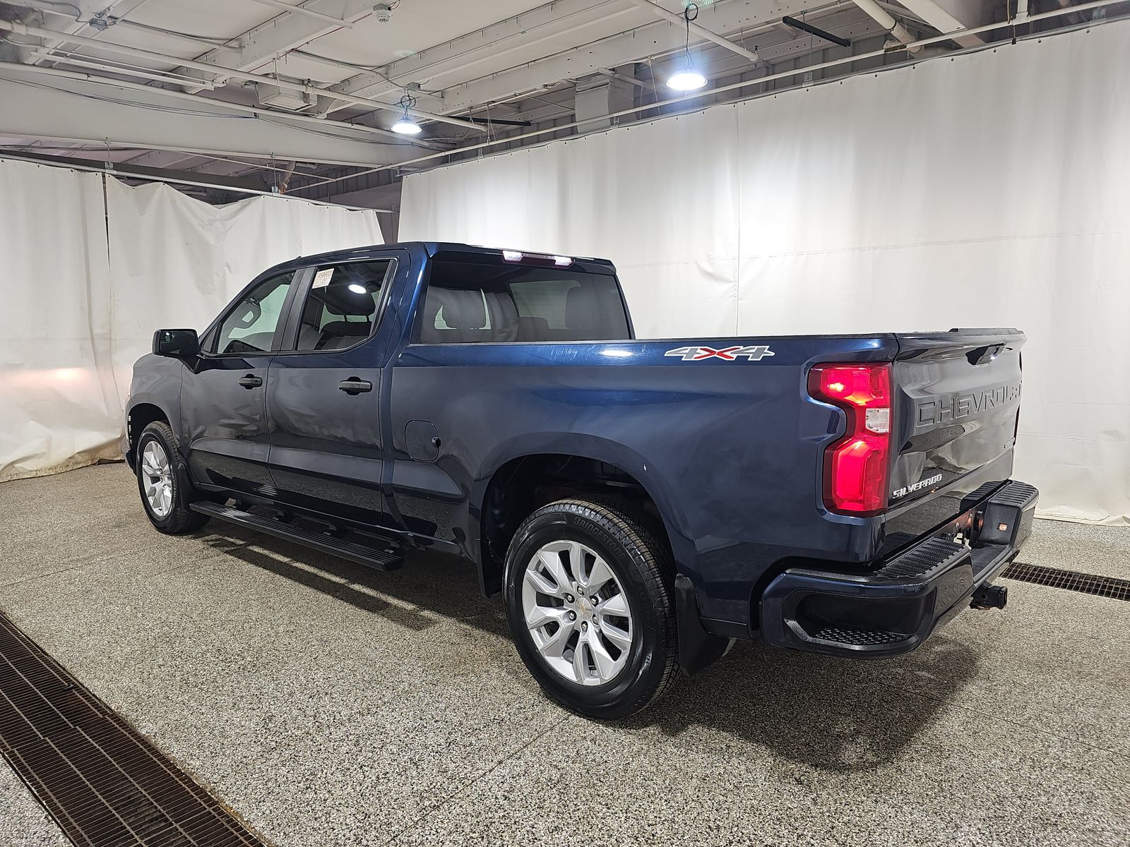 2022 Chevrolet Silverado 1500 LTD Custom AWD