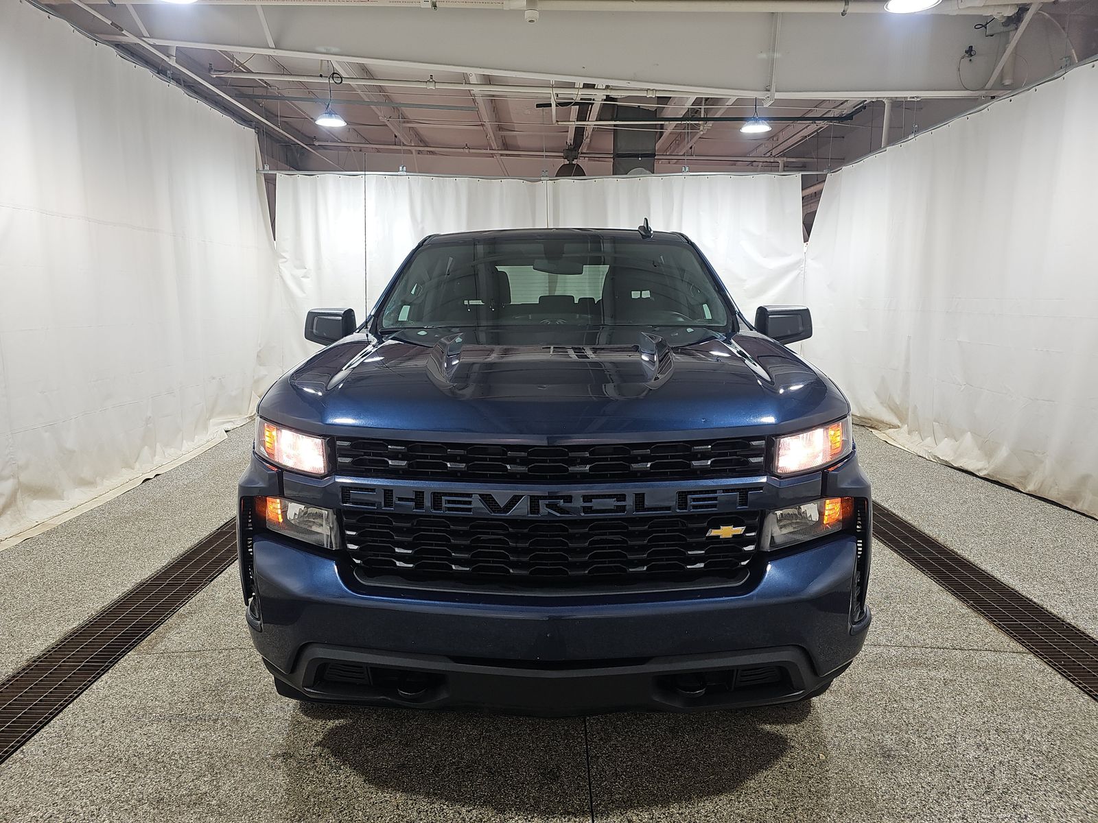 2022 Chevrolet Silverado 1500 LTD Custom AWD