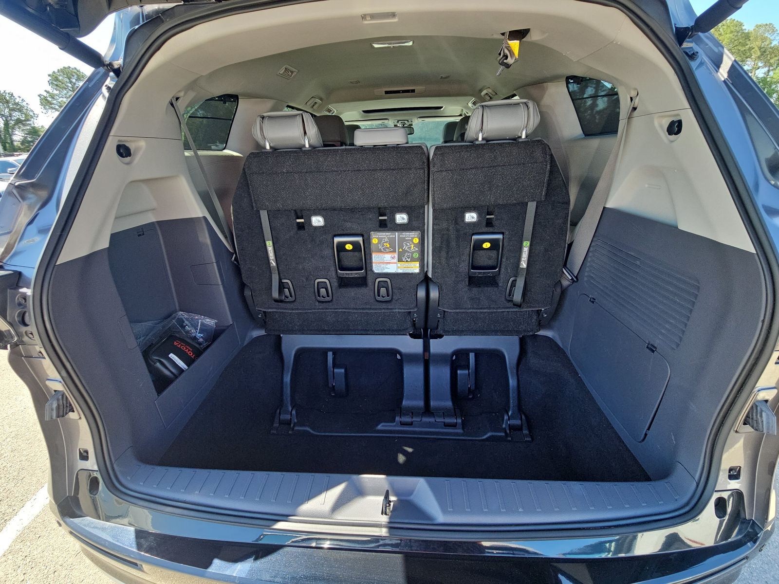 2024 Toyota Sienna Limited AWD