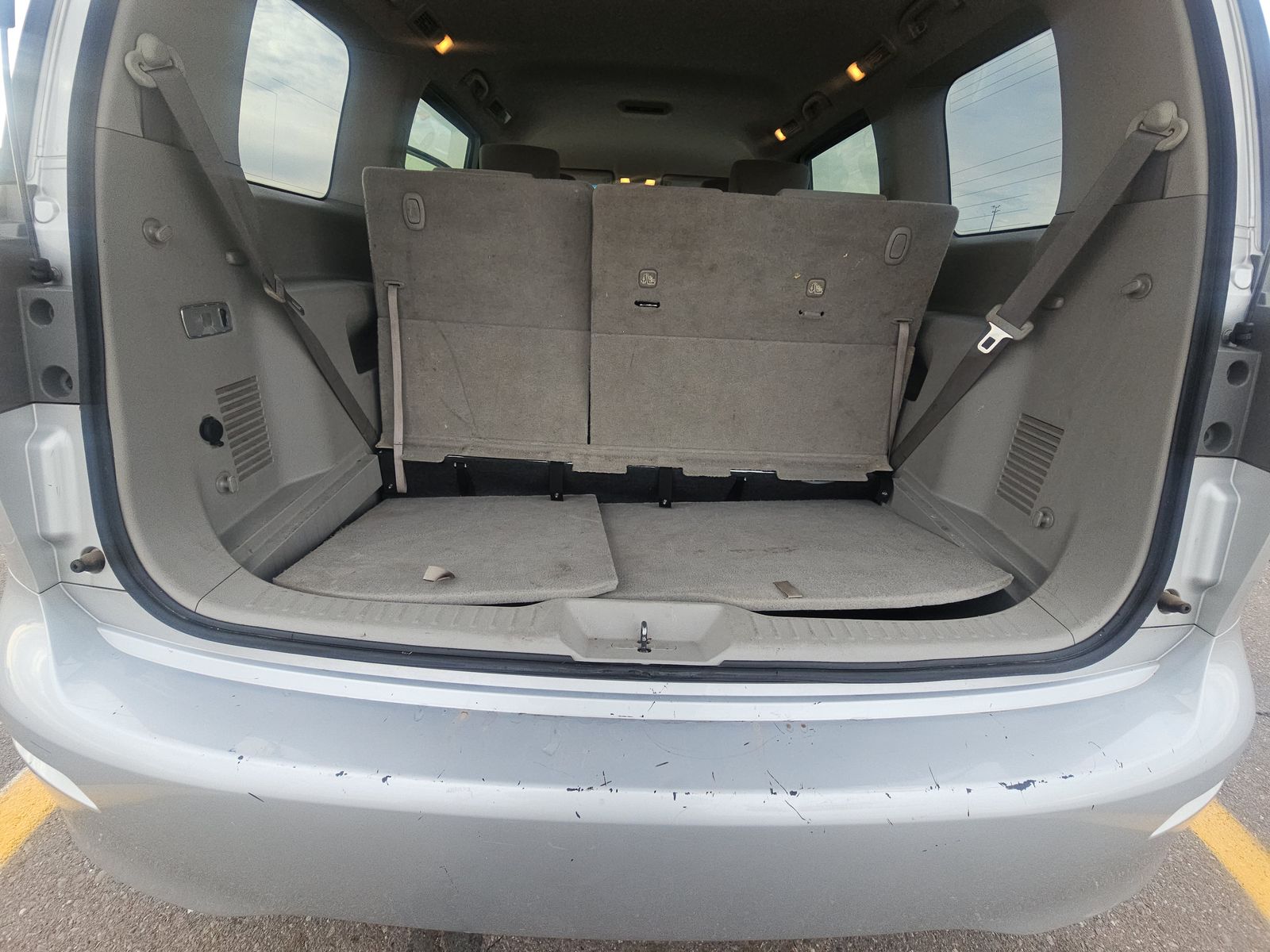 2014 Nissan Quest SV FWD