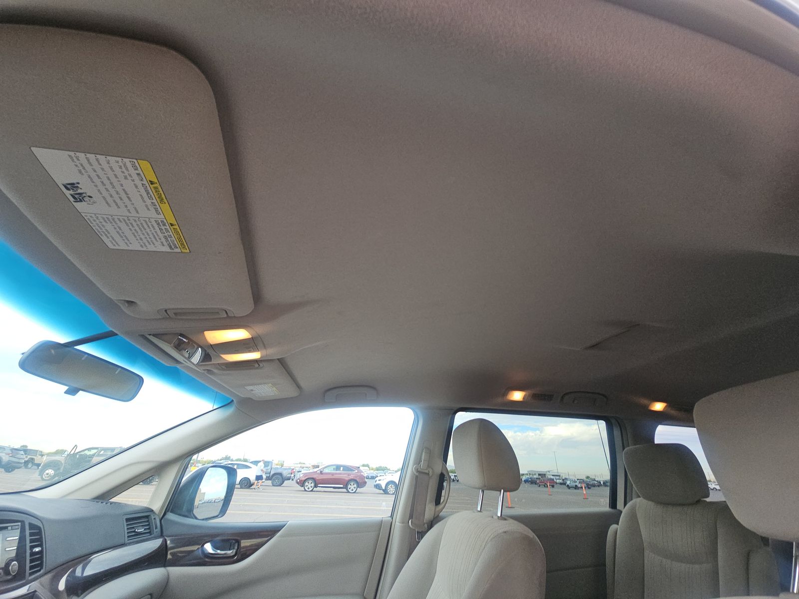 2014 Nissan Quest SV FWD