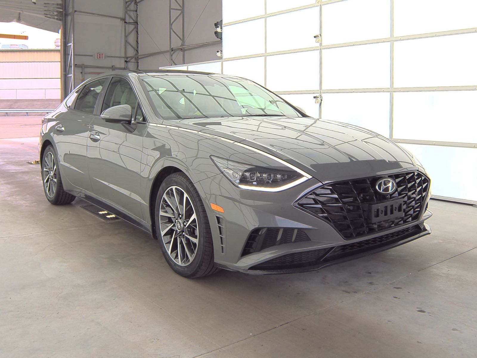 2022 Hyundai Sonata Limited FWD