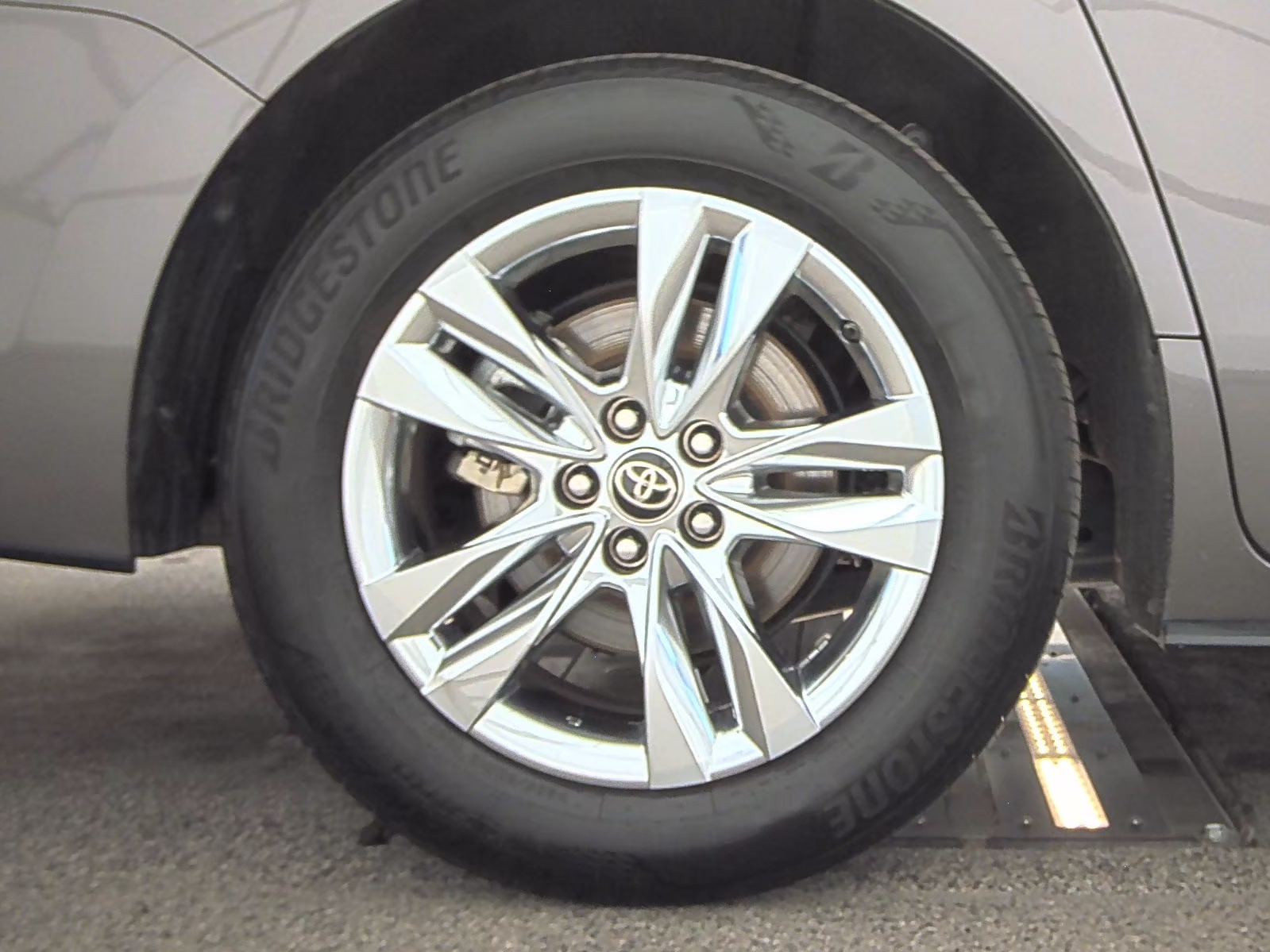 2024 Toyota Sienna Limited AWD