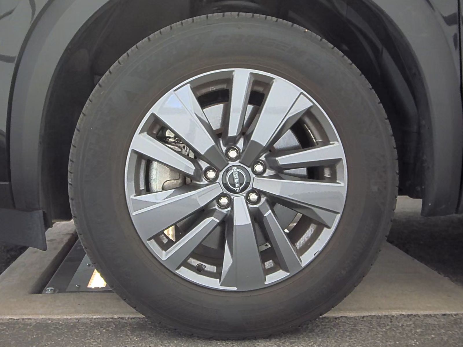 2024 Nissan Pathfinder SV AWD