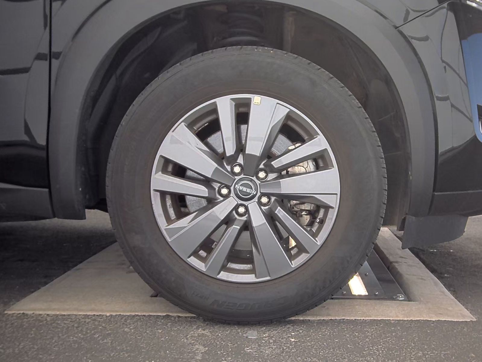 2024 Nissan Pathfinder SV AWD