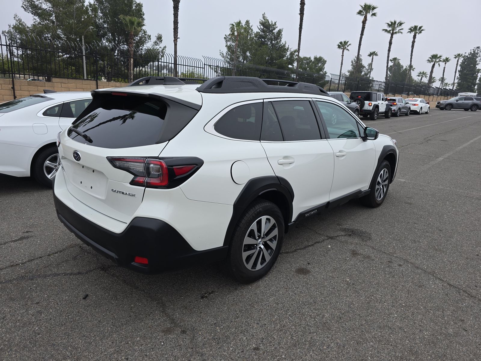 2023 Subaru Outback Premium AWD