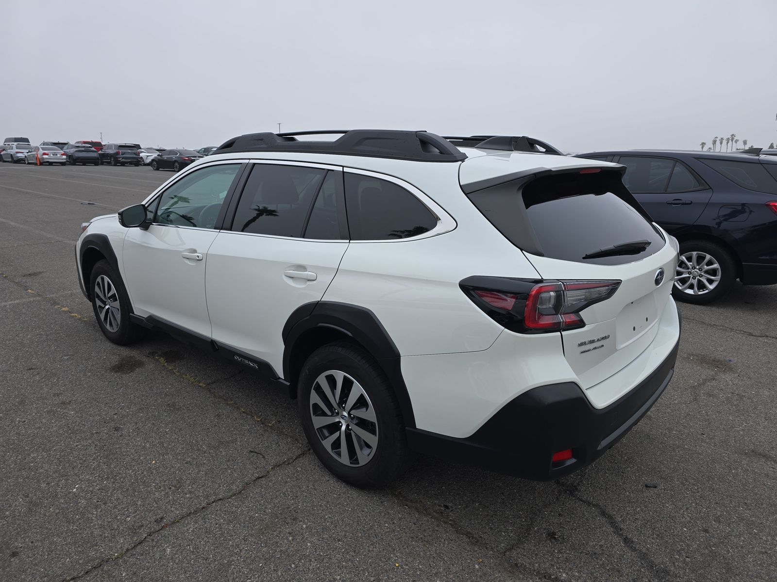 2023 Subaru Outback Premium AWD