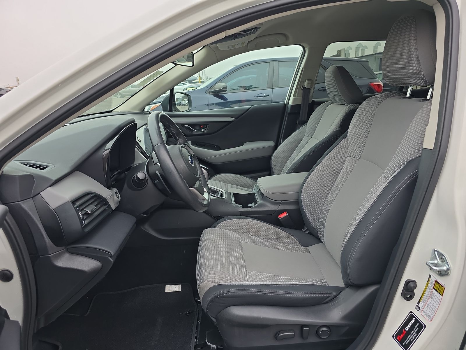 2023 Subaru Outback Premium AWD