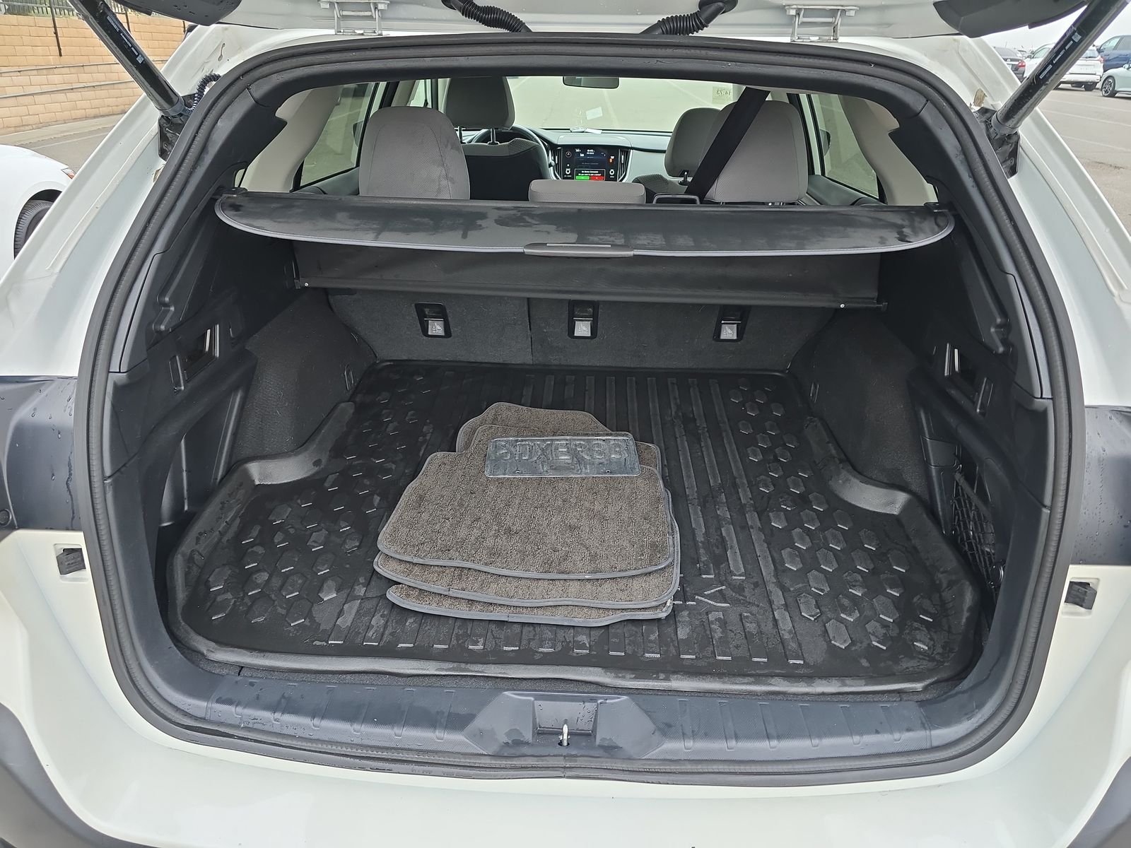 2023 Subaru Outback Premium AWD