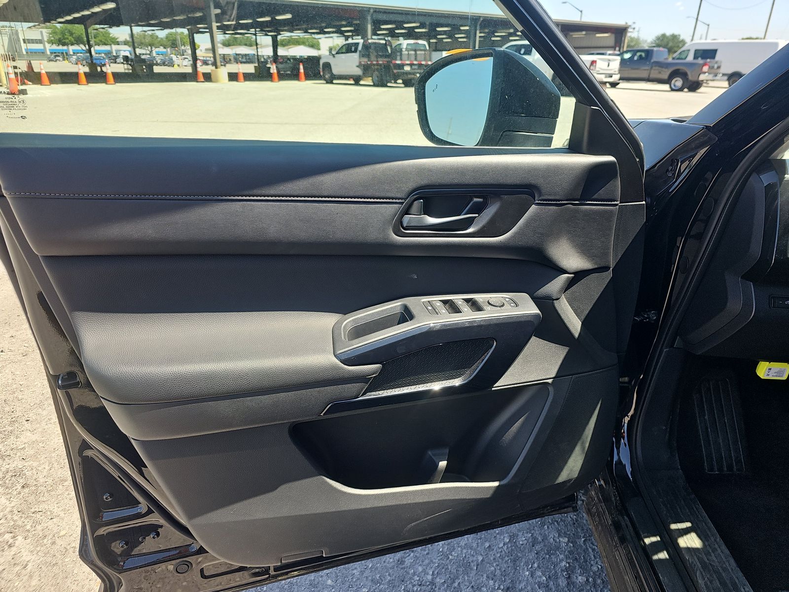 2024 Nissan Pathfinder SV AWD