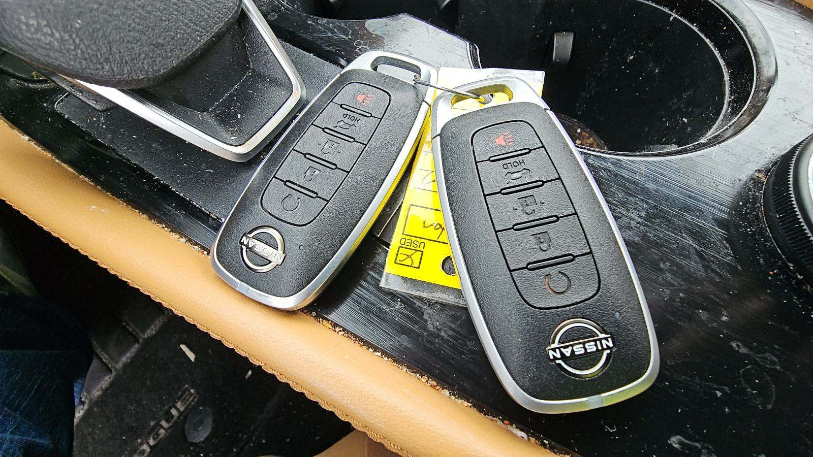 2023 Nissan Rogue Platinum AWD