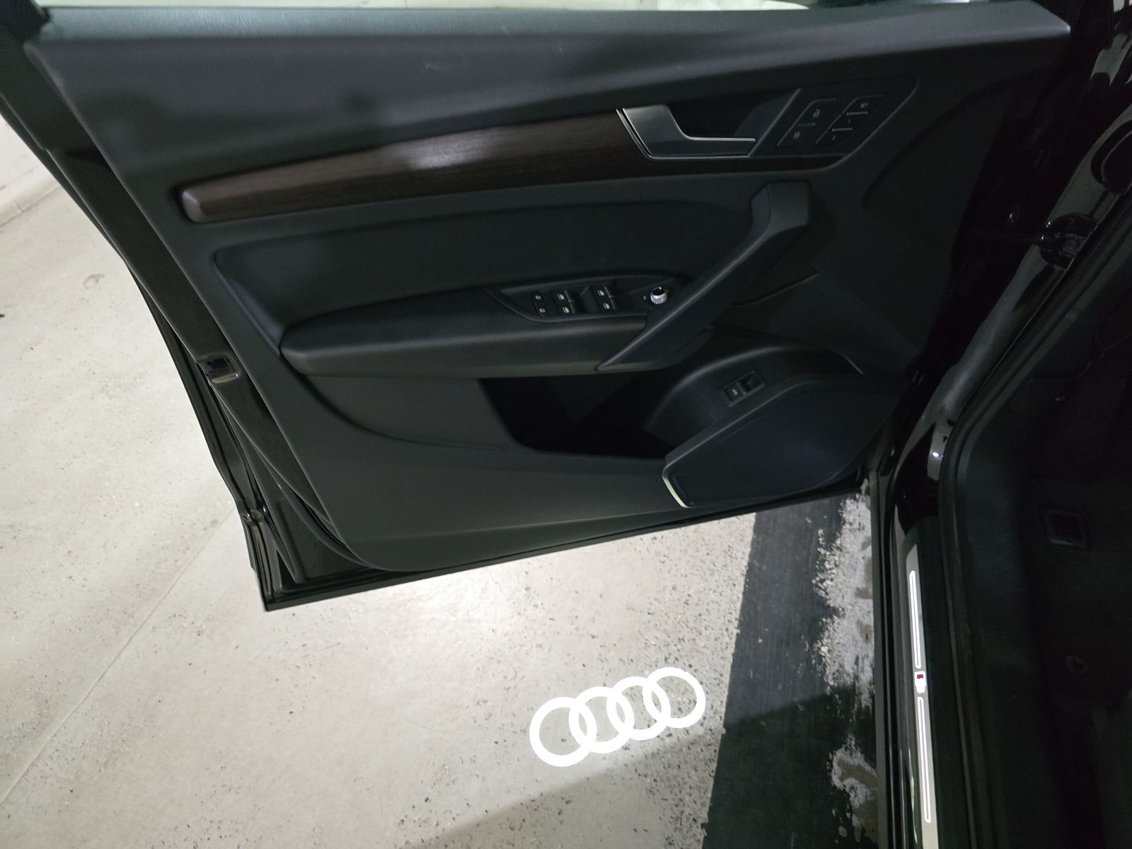 2023 Audi Q5 S line Premium AWD