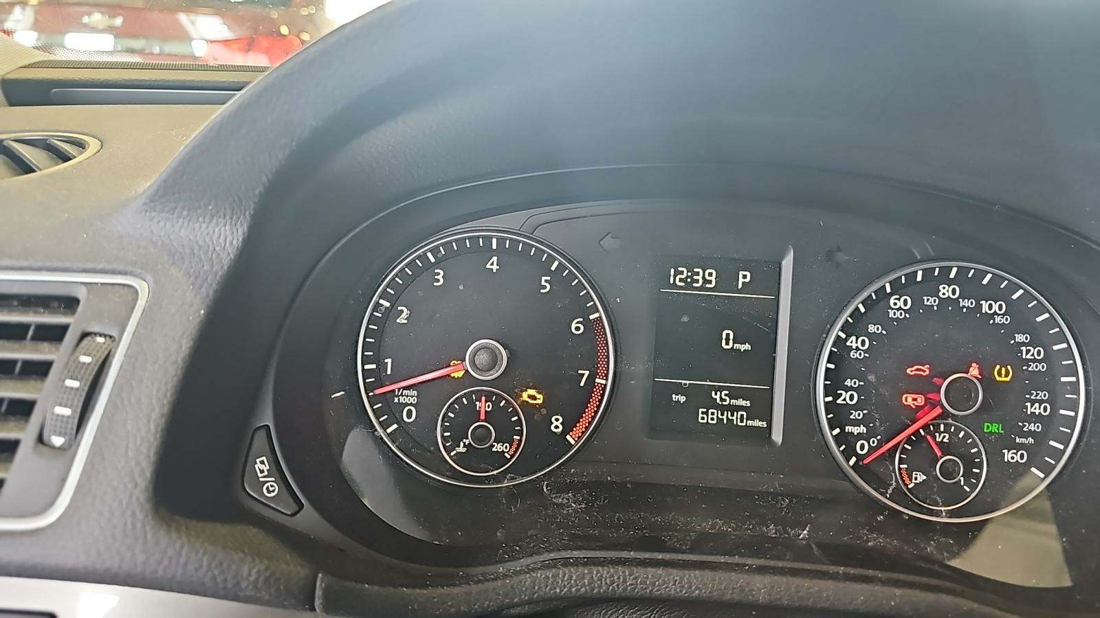 2015 Volkswagen Passat 1.8T Limited Edition FWD