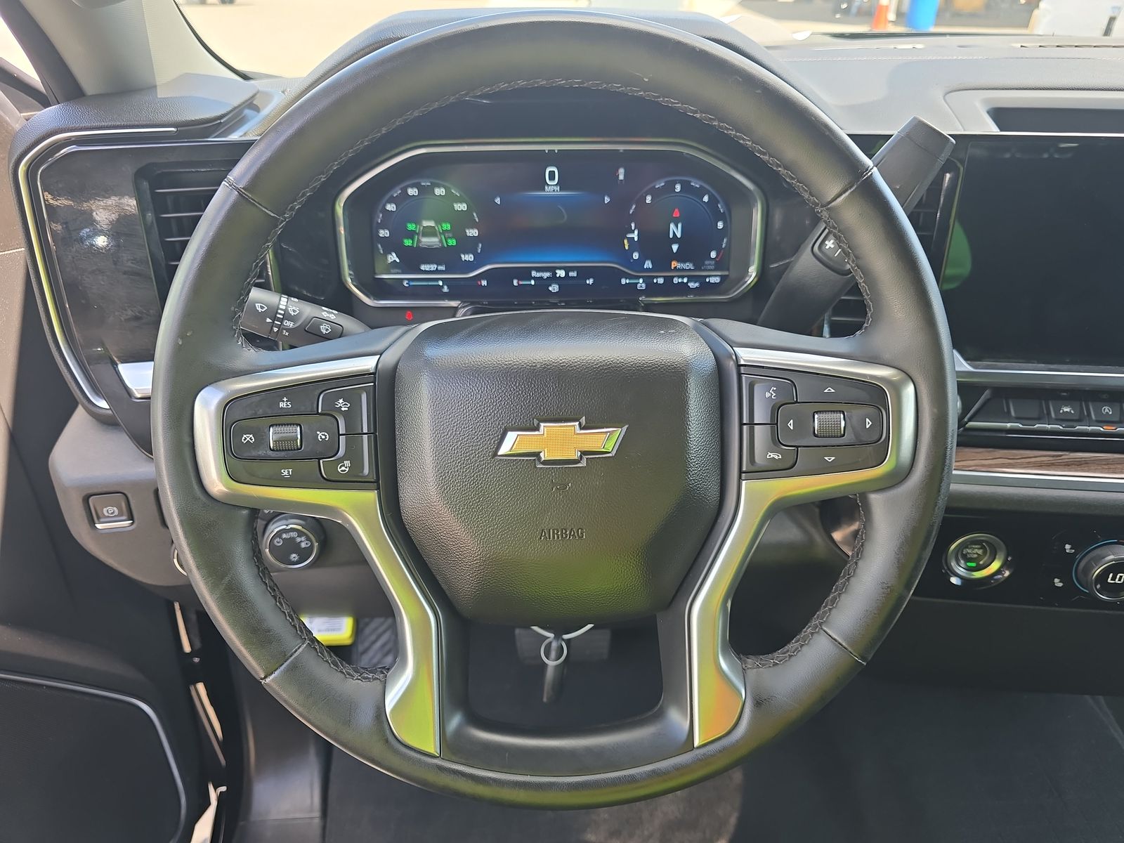 2024 Chevrolet Silverado 1500 LT RWD
