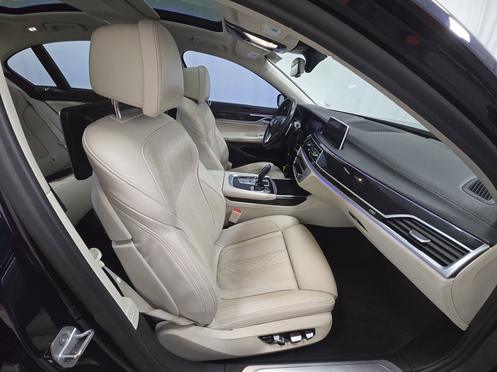 2020 BMW 7 Series 750i xDrive AWD