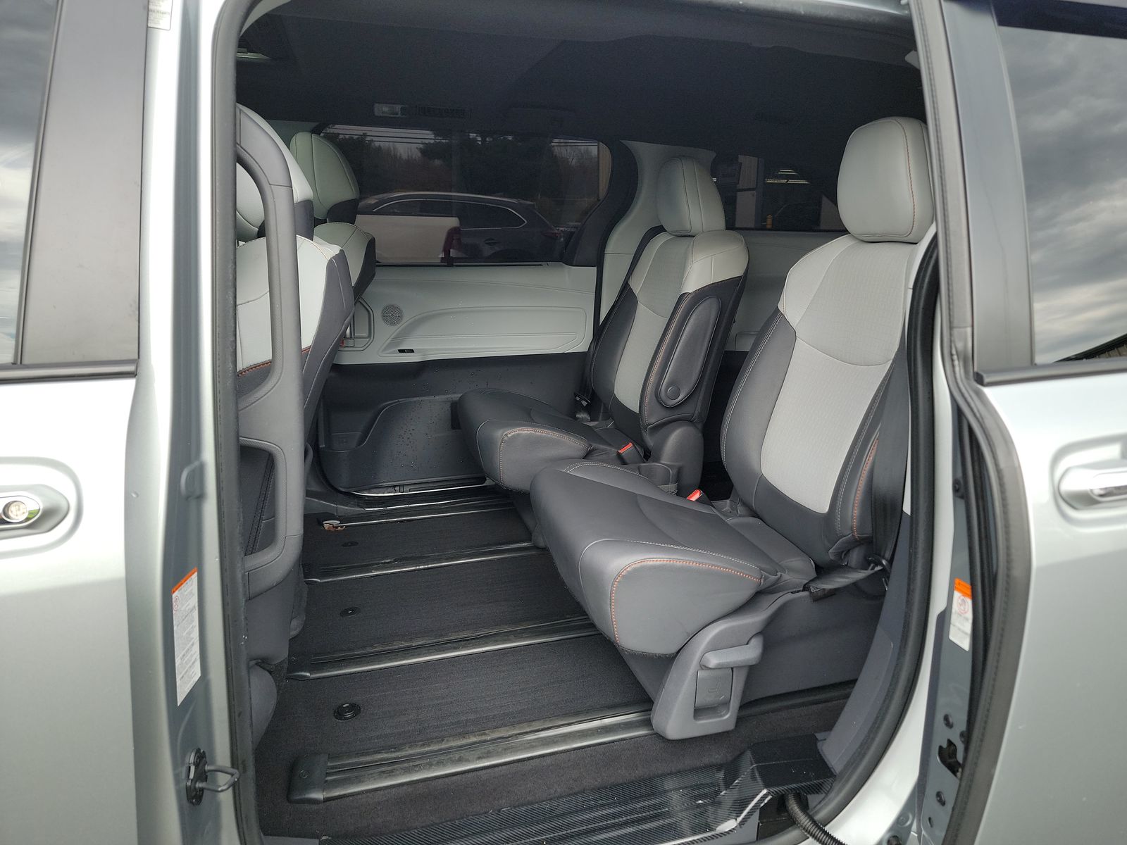 2021 Toyota Sienna XSE AWD