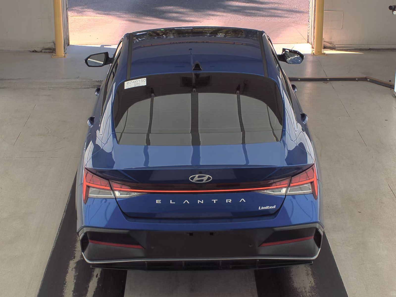 2024 Hyundai Elantra Limited FWD