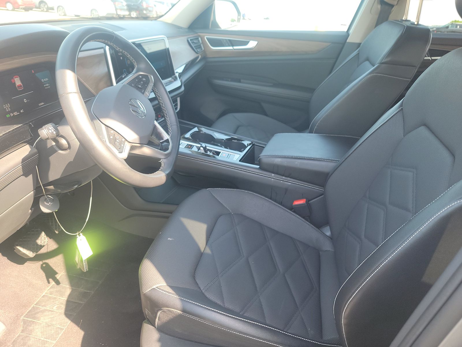 2024 Volkswagen Atlas 2.0T SE FWD